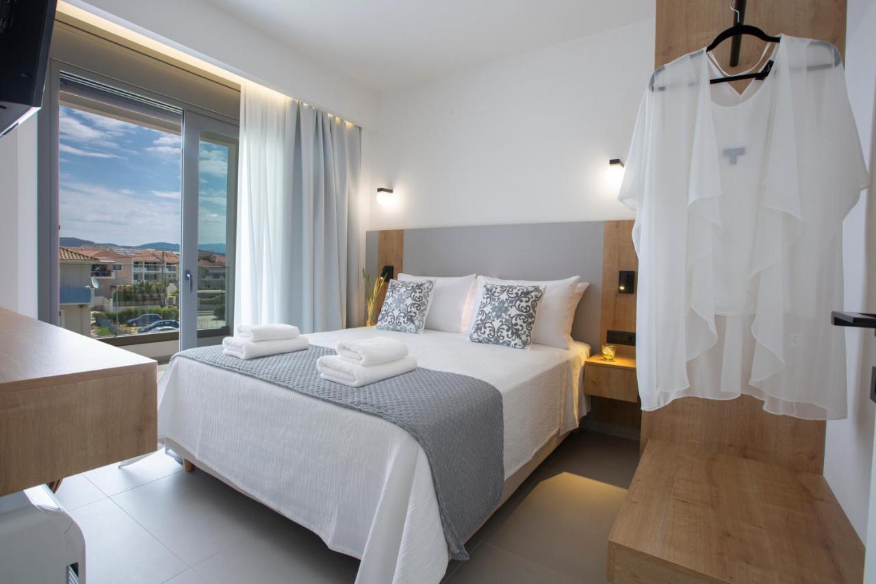 Achillion Suites Lefkada City Екстер'єр фото