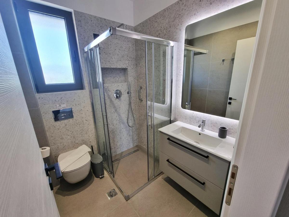 Achillion Suites Lefkada City Екстер'єр фото